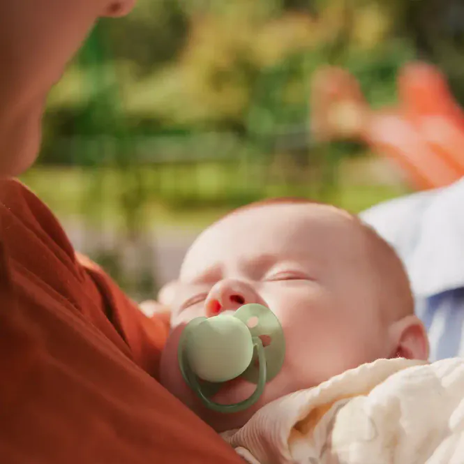 Hovedbilde Avent Ultra Soft Narresmokk 0-6m Blå/Grønn 2 stk